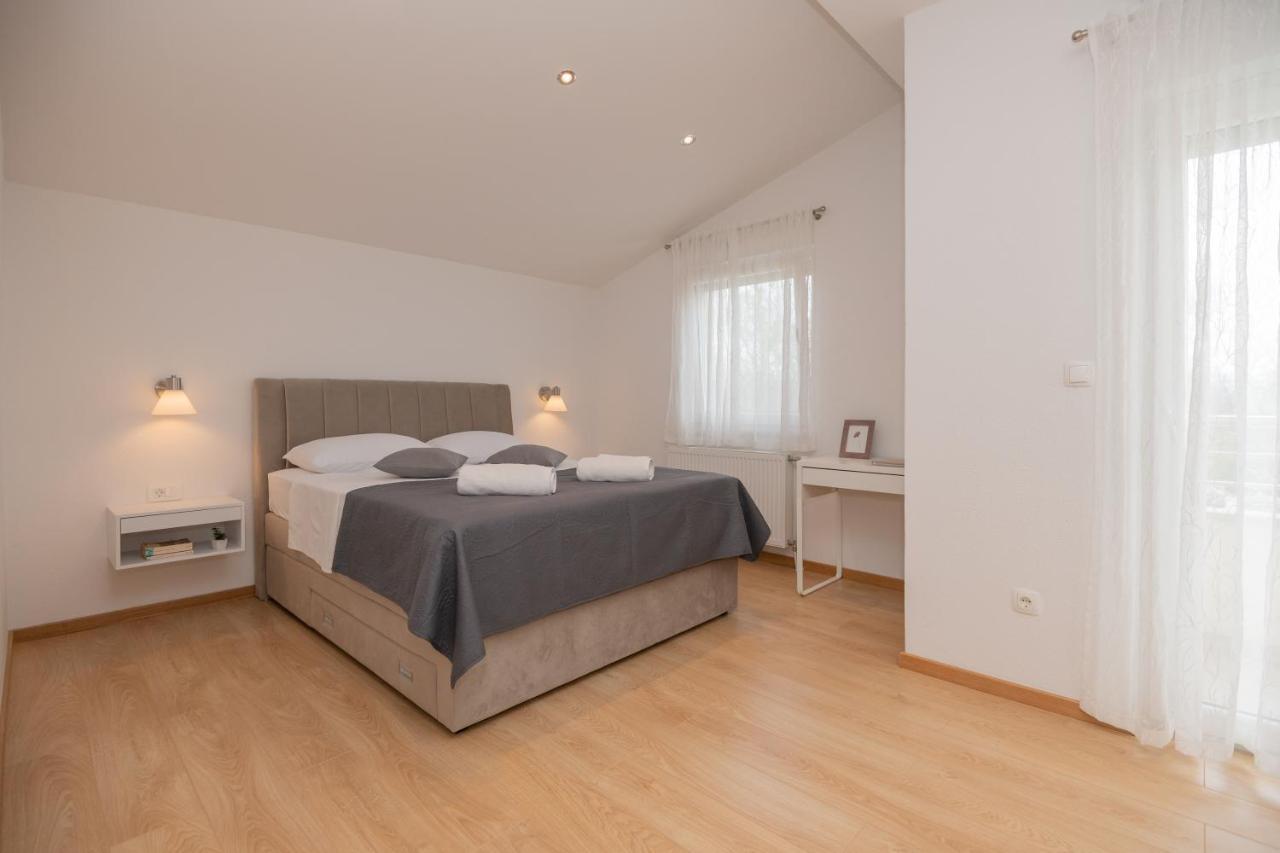 Holiday Home Terra Roca - Imotski, Natural Environment With Complete Peace And Quiet. المظهر الخارجي الصورة