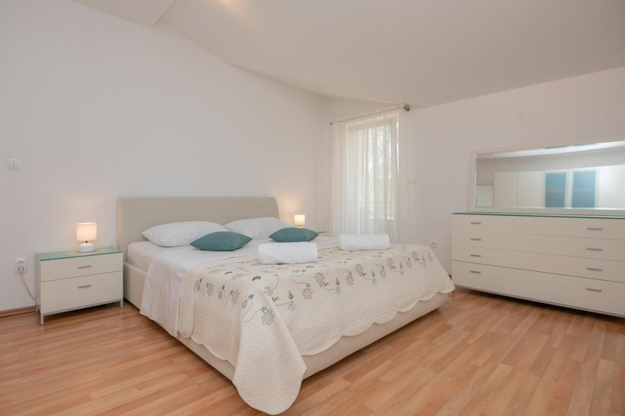 Holiday Home Terra Roca - Imotski, Natural Environment With Complete Peace And Quiet. المظهر الخارجي الصورة