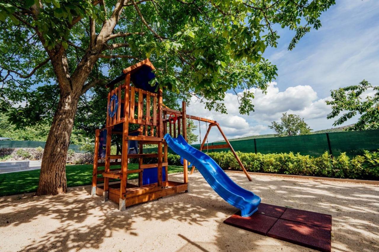 Holiday Home Terra Roca - Imotski, Natural Environment With Complete Peace And Quiet. المظهر الخارجي الصورة