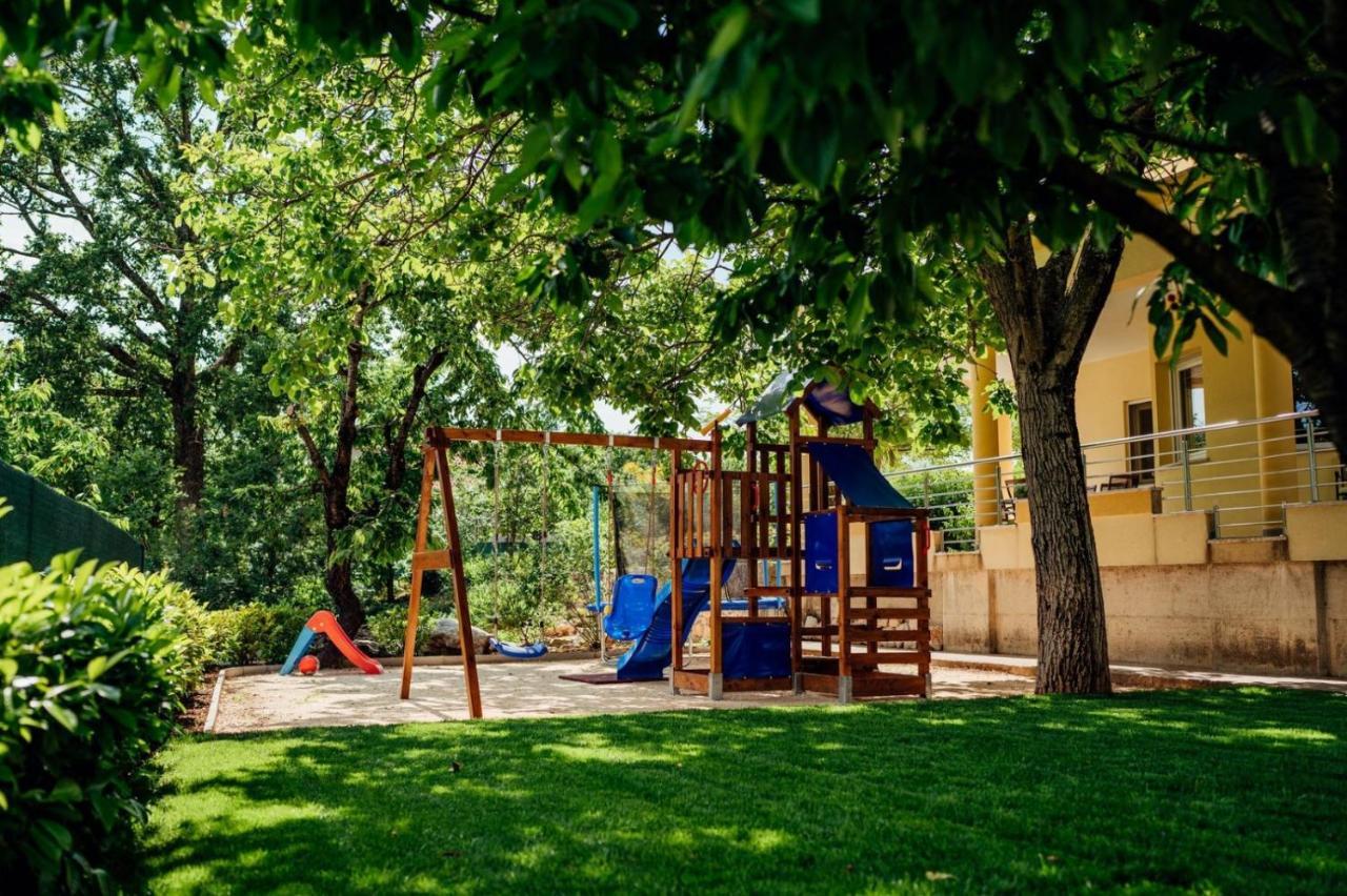 Holiday Home Terra Roca - Imotski, Natural Environment With Complete Peace And Quiet. المظهر الخارجي الصورة